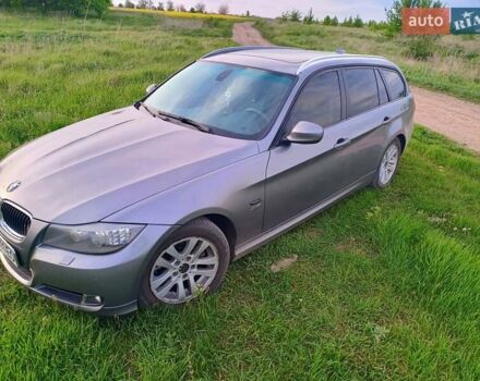 Сірий БМВ 3 Серія, об'ємом двигуна 2 л та пробігом 305 тис. км за 10500 $, фото 4 на Automoto.ua
