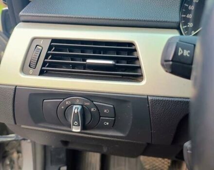 Сірий БМВ 3 Серія, об'ємом двигуна 2 л та пробігом 305 тис. км за 10500 $, фото 24 на Automoto.ua