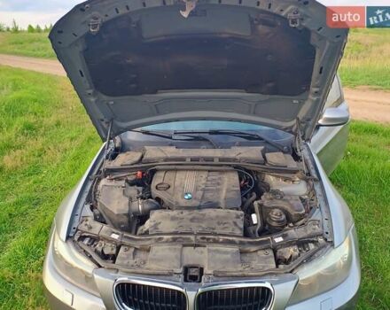 Сірий БМВ 3 Серія, об'ємом двигуна 2 л та пробігом 305 тис. км за 10500 $, фото 15 на Automoto.ua