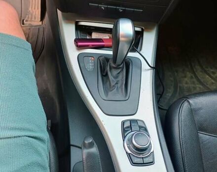 Сірий БМВ 3 Серія, об'ємом двигуна 2 л та пробігом 305 тис. км за 10500 $, фото 25 на Automoto.ua