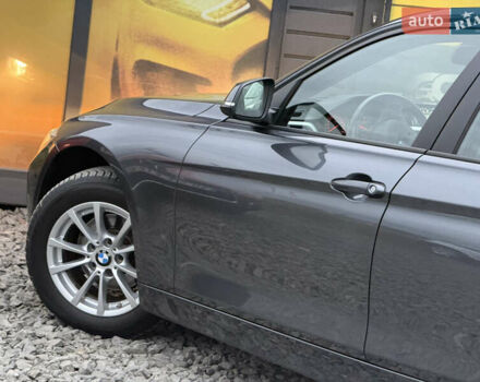 Сірий БМВ 3 Серія, об'ємом двигуна 2 л та пробігом 182 тис. км за 12999 $, фото 19 на Automoto.ua