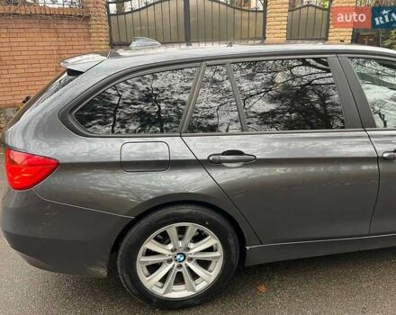Сірий БМВ 3 Серія, об'ємом двигуна 2 л та пробігом 218 тис. км за 14890 $, фото 12 на Automoto.ua