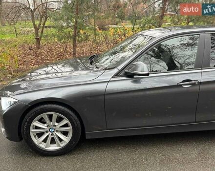 Сірий БМВ 3 Серія, об'ємом двигуна 2 л та пробігом 218 тис. км за 14890 $, фото 6 на Automoto.ua