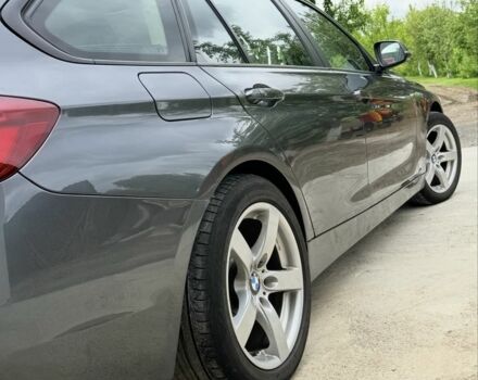 Серый БМВ 3 Серия, объемом двигателя 2 л и пробегом 270 тыс. км за 13000 $, фото 11 на Automoto.ua
