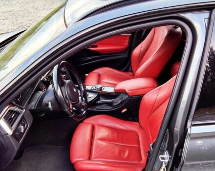 Серый БМВ 3 Серия, объемом двигателя 2 л и пробегом 122 тыс. км за 19400 $, фото 14 на Automoto.ua