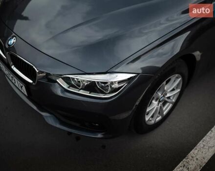 Серый БМВ 3 Серия, объемом двигателя 2 л и пробегом 189 тыс. км за 19600 $, фото 10 на Automoto.ua