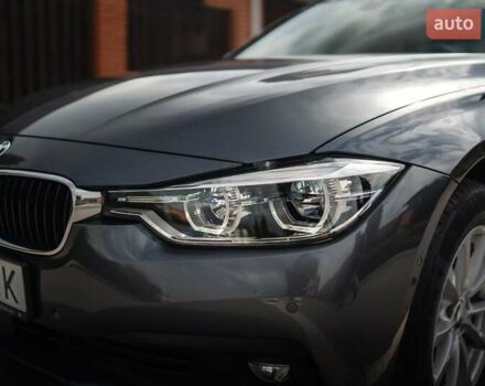 Серый БМВ 3 Серия, объемом двигателя 2 л и пробегом 189 тыс. км за 19600 $, фото 12 на Automoto.ua