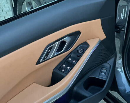 Сірий БМВ 3 Серія, об'ємом двигуна 2 л та пробігом 100 тис. км за 35300 $, фото 40 на Automoto.ua