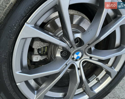 Сірий БМВ 3 Серія, об'ємом двигуна 2 л та пробігом 100 тис. км за 35300 $, фото 32 на Automoto.ua