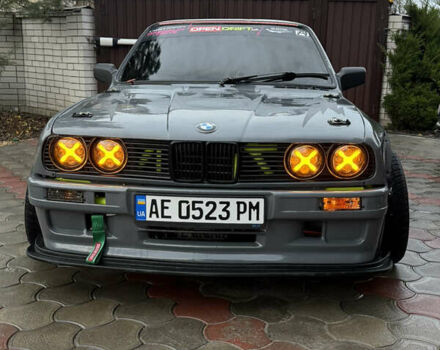 Сірий БМВ 3 Серія, об'ємом двигуна 4 л та пробігом 2 тис. км за 15000 $, фото 1 на Automoto.ua