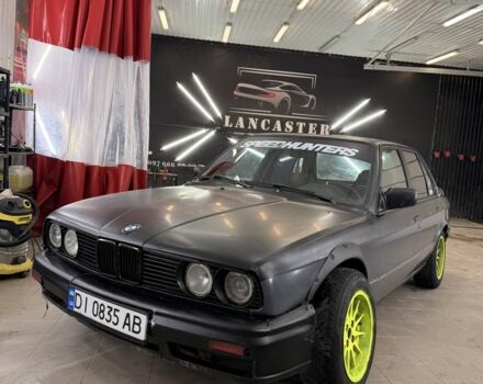 Серый БМВ 3 Серия, объемом двигателя 2 л и пробегом 100 тыс. км за 4500 $, фото 1 на Automoto.ua