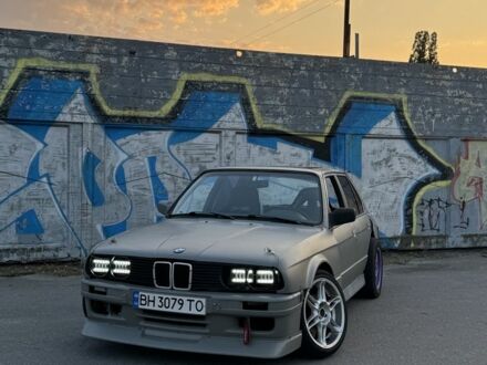БМВ 3 Серія 1985 у Запоріжжя на Automoto.ua Сірий БМВ 3 Серія, об'ємом двигуна 2.7 л та пробігом 10 тис. км за 4500 $, фото 1 на Automoto.ua