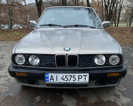 Сірий БМВ 3 Серія, об'ємом двигуна 1.77 л та пробігом 420 тис. км за 2100 $, фото 1 на Automoto.ua