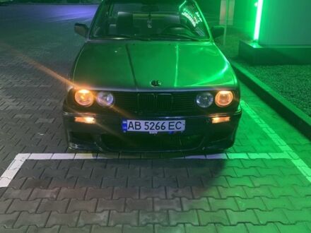 Сірий БМВ 3 Серія, об'ємом двигуна 2 л та пробігом 320 тис. км за 1800 $, фото 1 на Automoto.ua