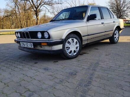 БМВ 3 Серія 1986 у Бурштыне на Automoto.ua Сірий БМВ 3 Серія, об'ємом двигуна 1.8 л та пробігом 200 тис. км за 2000 $, фото 1 на Automoto.ua