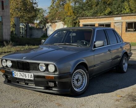 Серый БМВ 3 Серия, объемом двигателя 2.4 л и пробегом 300 тыс. км за 1750 $, фото 1 на Automoto.ua