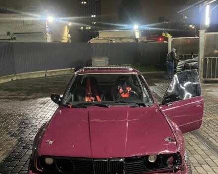 Серый БМВ 3 Серия, объемом двигателя 2 л и пробегом 200 тыс. км за 5500 $, фото 1 на Automoto.ua