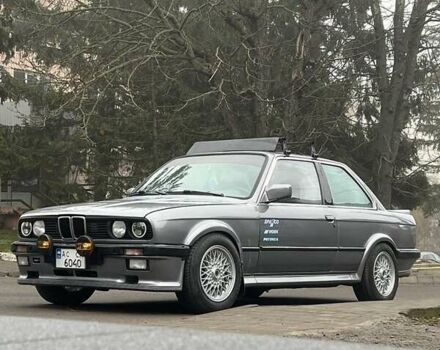 Серый БМВ 3 Серия, объемом двигателя 1.8 л и пробегом 300 тыс. км за 6480 $, фото 1 на Automoto.ua