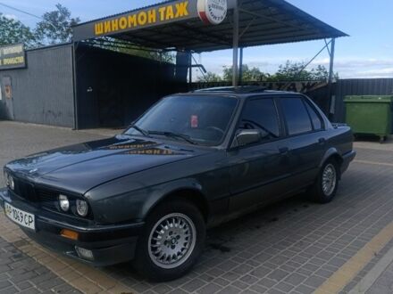 БМВ 3 Серия 1988 в Днепре (Днепропетровске) на Automoto.ua Серый БМВ 3 Серия, объемом двигателя 1.8 л и пробегом 300 тыс. км за 2300 $, фото 1 на Automoto.ua