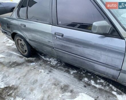 Серый БМВ 3 Серия, объемом двигателя 1.6 л и пробегом 200 тыс. км за 1000 $, фото 1 на Automoto.ua