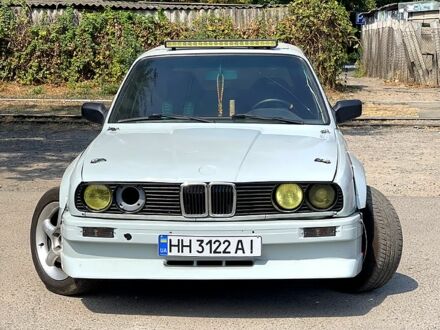 Сірий БМВ 3 Серія, об'ємом двигуна 1.8 л та пробігом 370 тис. км за 9000 $, фото 1 на Automoto.ua