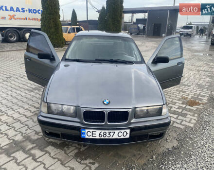 Серый БМВ 3 Серия, объемом двигателя 1.6 л и пробегом 330 тыс. км за 2200 $, фото 1 на Automoto.ua