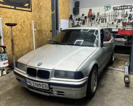 Серый БМВ 3 Серия, объемом двигателя 1.6 л и пробегом 100 тыс. км за 2200 $, фото 1 на Automoto.ua