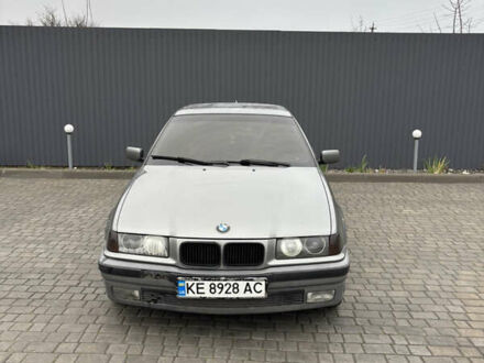 Сірий БМВ 3 Серія, об'ємом двигуна 2 л та пробігом 360 тис. км за 2800 $, фото 1 на Automoto.ua