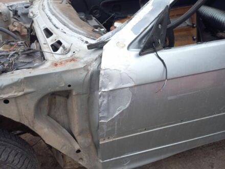 Серый БМВ 3 Серия, объемом двигателя 1.6 л и пробегом 777 тыс. км за 1750 $, фото 1 на Automoto.ua