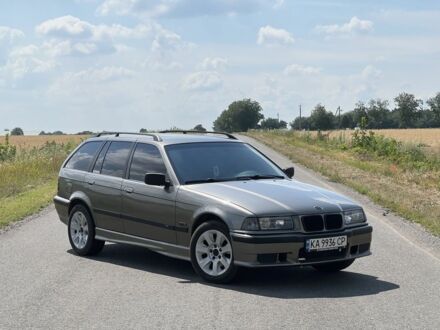 БМВ 3 Серия 1996 в Звенигородка на Automoto.ua Серый БМВ 3 Серия, объемом двигателя 2.5 л и пробегом 365 тыс. км за 4000 $, фото 1 на Automoto.ua
