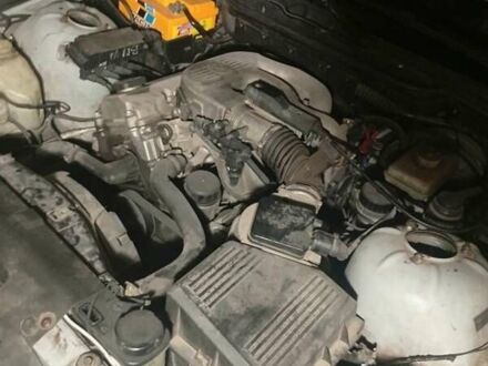 Серый БМВ 3 Серия, объемом двигателя 1.8 л и пробегом 200 тыс. км за 3000 $, фото 1 на Automoto.ua