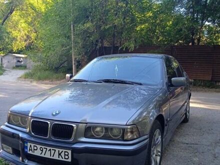 Сірий БМВ 3 Серія, об'ємом двигуна 2.5 л та пробігом 320 тис. км за 3500 $, фото 1 на Automoto.ua