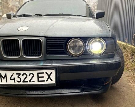 Серый БМВ 3 Серия, объемом двигателя 2 л и пробегом 0 тыс. км за 1800 $, фото 1 на Automoto.ua