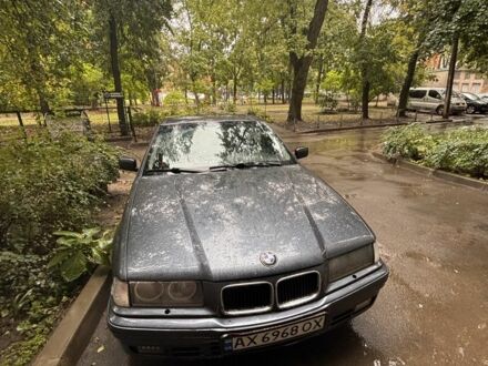 Сірий БМВ 3 Серія, об'ємом двигуна 1.8 л та пробігом 380 тис. км за 2008 $, фото 1 на Automoto.ua