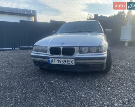 Сірий БМВ 3 Серія, об'ємом двигуна 1.6 л та пробігом 390 тис. км за 2100 $, фото 1 на Automoto.ua