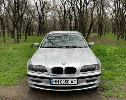 Серый БМВ 3 Серия, объемом двигателя 2 л и пробегом 327 тыс. км за 4010 $, фото 1 на Automoto.ua