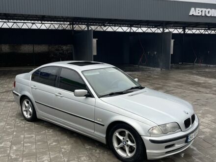 Серый БМВ 3 Серия, объемом двигателя 2.8 л и пробегом 300 тыс. км за 4000 $, фото 1 на Automoto.ua