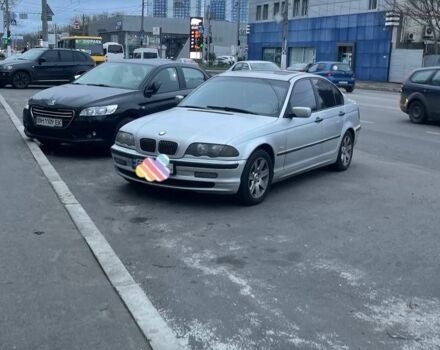 Серый БМВ 3 Серия, объемом двигателя 2 л и пробегом 100 тыс. км за 1889 $, фото 1 на Automoto.ua