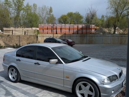 Сірий БМВ 3 Серія, об'ємом двигуна 2 л та пробігом 350 тис. км за 2920 $, фото 1 на Automoto.ua