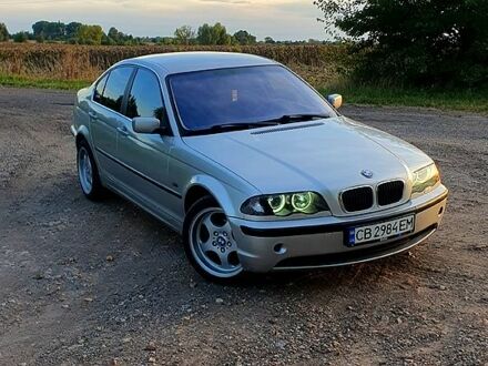 Серый БМВ 3 Серия, объемом двигателя 2 л и пробегом 315 тыс. км за 4000 $, фото 1 на Automoto.ua