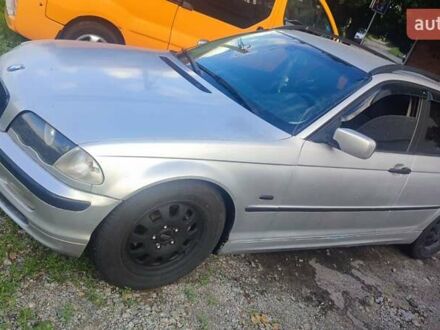 Серый БМВ 3 Серия, объемом двигателя 2 л и пробегом 445 тыс. км за 3750 $, фото 1 на Automoto.ua