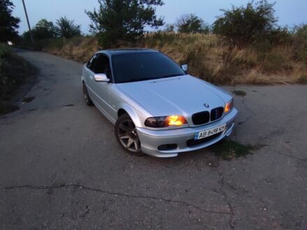 Серый БМВ 3 Серия, объемом двигателя 1.9 л и пробегом 300 тыс. км за 4000 $, фото 1 на Automoto.ua