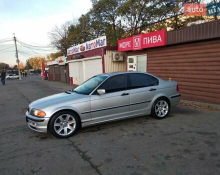 Серый БМВ 3 Серия, объемом двигателя 2 л и пробегом 305 тыс. км за 4300 $, фото 1 на Automoto.ua