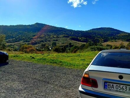 Серый БМВ 3 Серия, объемом двигателя 2 л и пробегом 324 тыс. км за 4300 $, фото 1 на Automoto.ua