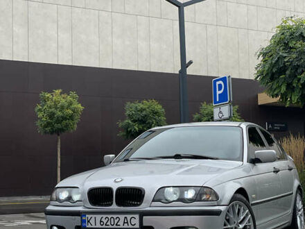 Серый БМВ 3 Серия, объемом двигателя 2 л и пробегом 404 тыс. км за 5200 $, фото 1 на Automoto.ua