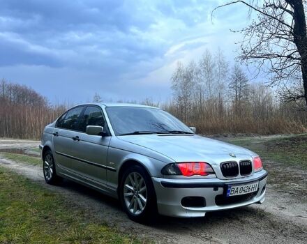 Серый БМВ 3 Серия, объемом двигателя 1.9 л и пробегом 204 тыс. км за 3500 $, фото 1 на Automoto.ua