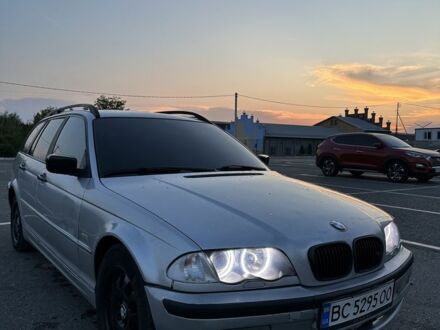 БМВ 3 Серія 2000 у Чернівцях на Automoto.ua Сірий БМВ 3 Серія, об'ємом двигуна 2 л та пробігом 490 тис. км за 3300 $, фото 1 на Automoto.ua