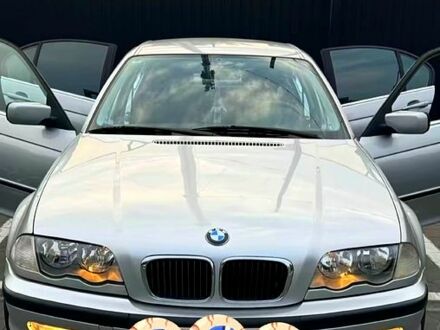 Серый БМВ 3 Серия, объемом двигателя 2.5 л и пробегом 300 тыс. км за 4600 $, фото 1 на Automoto.ua