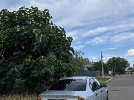 Серый БМВ 3 Серия, объемом двигателя 1.9 л и пробегом 105 тыс. км за 5800 $, фото 1 на Automoto.ua