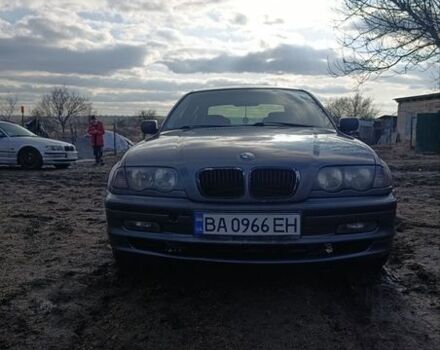 Серый БМВ 3 Серия, объемом двигателя 1.9 л и пробегом 305 тыс. км за 5000 $, фото 1 на Automoto.ua